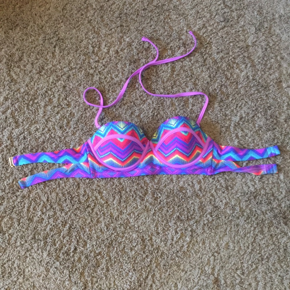 Bathing suit top